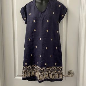 Zara linen shift dress with embroidered design V neck and cap sleeve Sz S